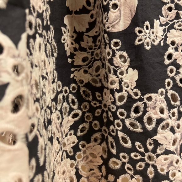 Sleeveless Sweetheart A-Line Midi Dress - Picture 11 of 14